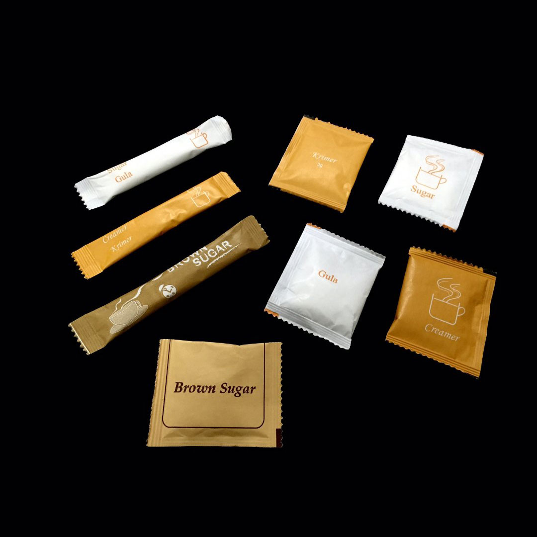 Crystal white sugar in sticks for HoReCa (ICUMSA <45)